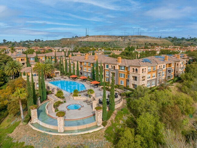 Foto del edificio - Portofino Apartments