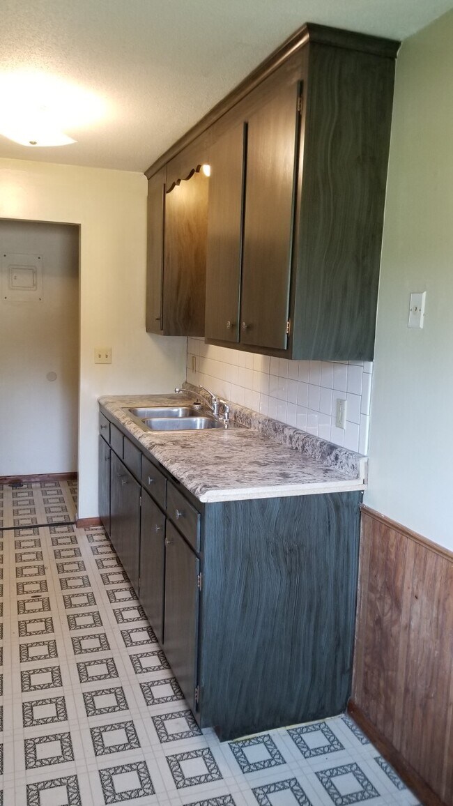 Foto del edificio - 389 74th Ave NE