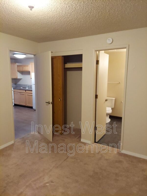 Foto del edificio - 8402 NE 8th Way