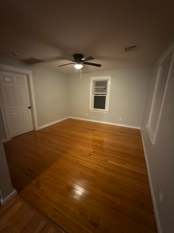 Building Photo - 6 Brook St