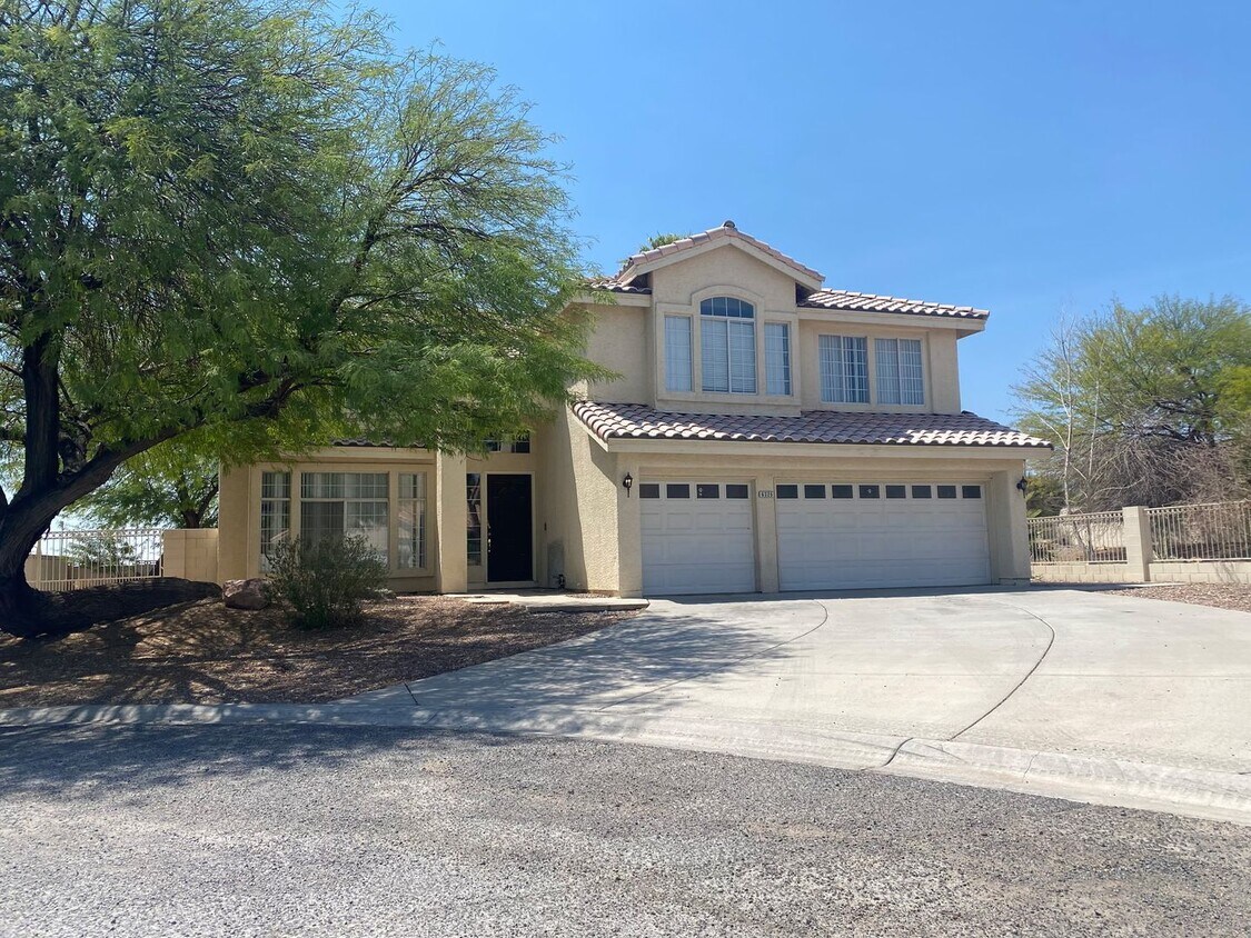 Foto principal - 6325 N Juliano Rd