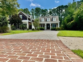 Building Photo - 73 Hampton Lake Dr