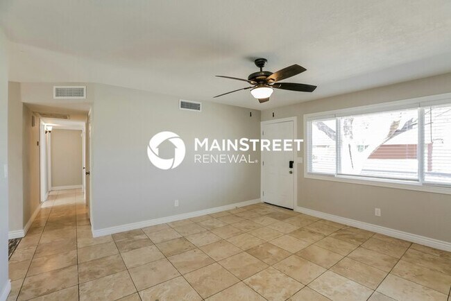 Foto del edificio - 4 Bedroom Pet-Friendly Home in Phoenix, AZ...