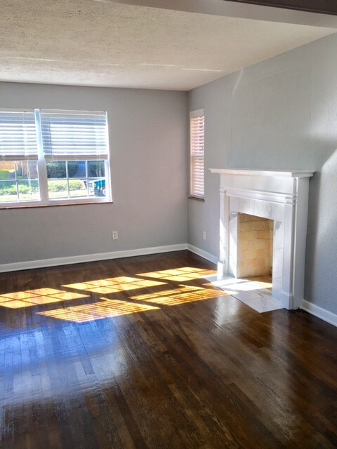 Building Photo - 1064 Euclid Pl