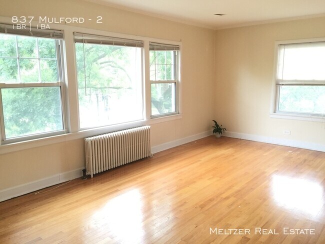 Foto del edificio - 837 Mulford St