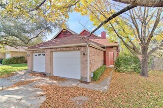 Building Photo - 6708 Windrift Way