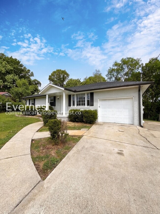 Building Photo - 212 Branch Trail