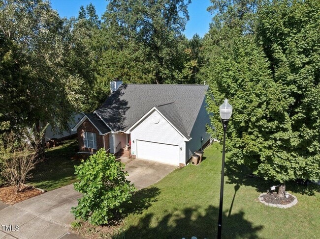 Building Photo - 624 Deacon Ridge St