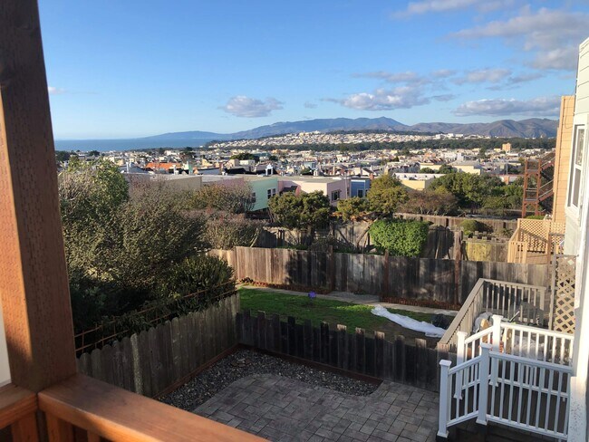 Foto del edificio - 1887 24th Ave