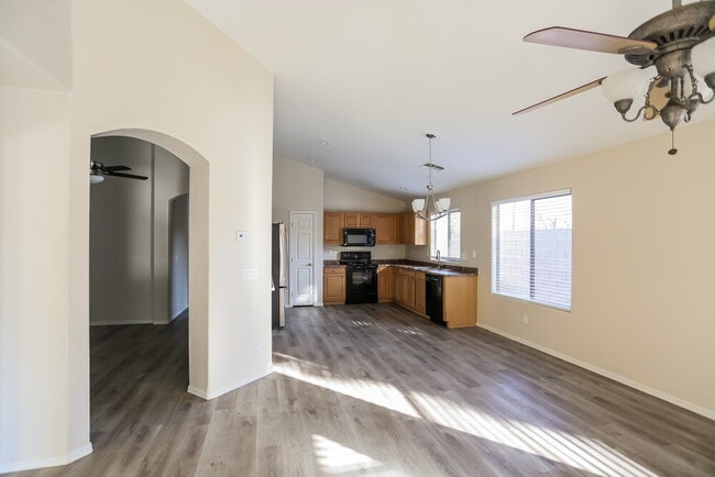 Building Photo - 2609 N 107th Ln