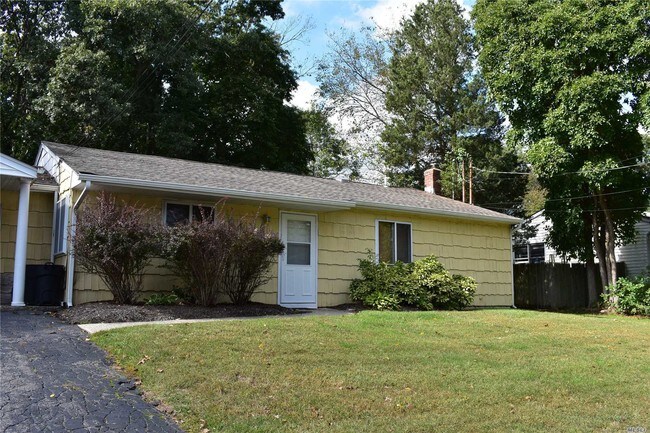 Building Photo - 34 College Rd