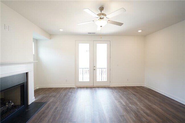 Foto del edificio - 1622 Avery Wy