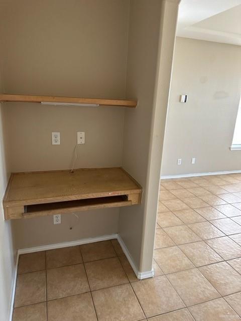 Building Photo - 1001 Cedarwood Dr