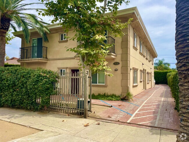 Building Photo - 14762 Friar St