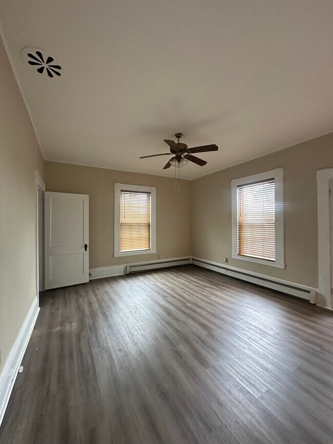 Foto del edificio - 9 Buxton Ct