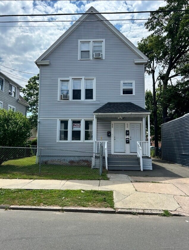 Primary Photo - 628 2nd Ave