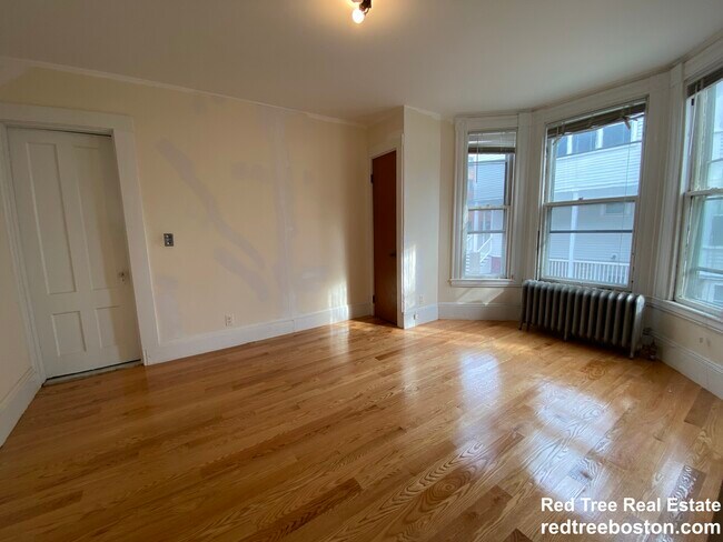 Foto del edificio - 381 Harvard St