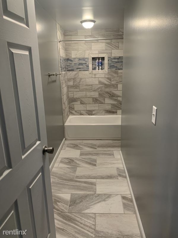 Foto del edificio - 1 br, 1 bath House - 907 Main St 1 Unit 1