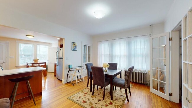 Building Photo - 2 bedroom in Cambridge MA 02140