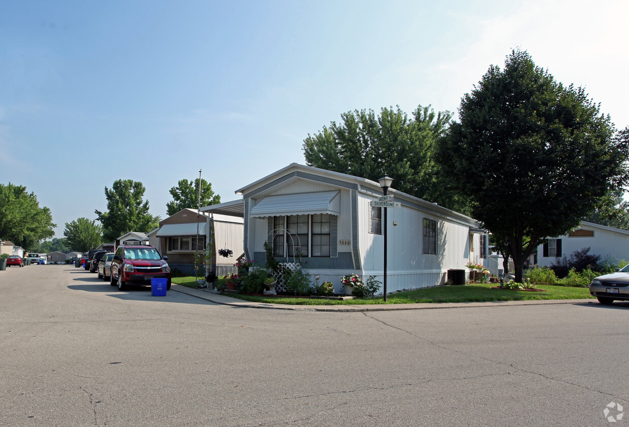 Building Photo - Sunny Acres