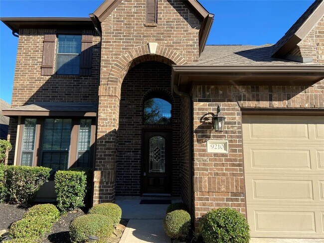 Foto del edificio - 9210 Monarch Mist Ln