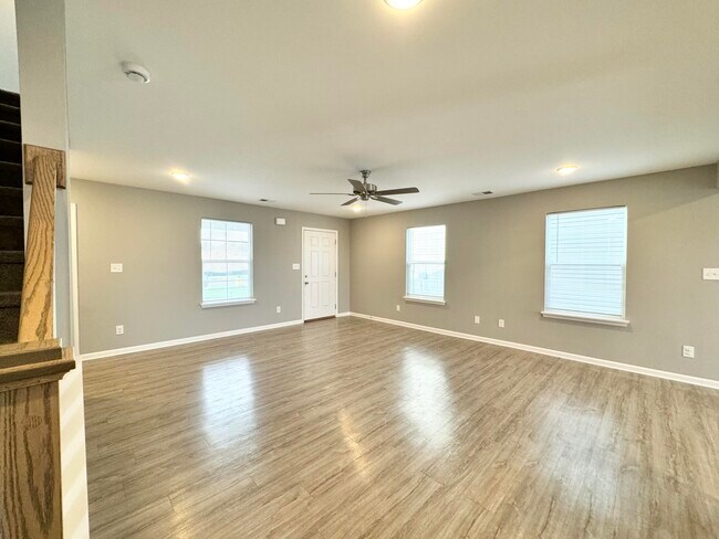 Building Photo - 8077 Driftwood Lp