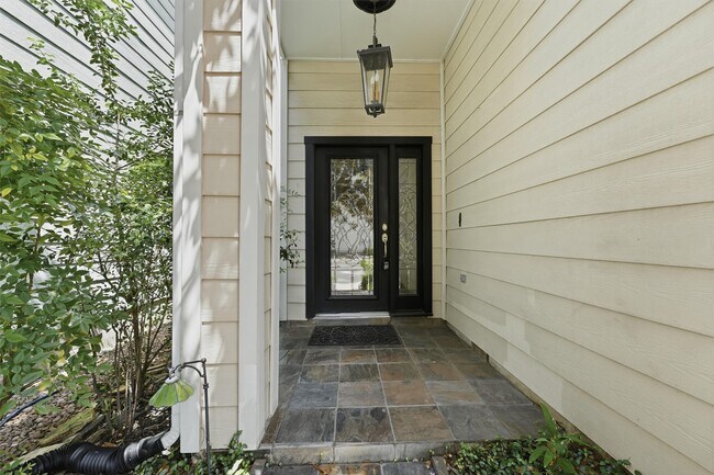 Foto del edificio - 2635 Shady Acres Ct
