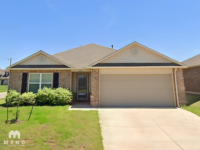 Building Photo - 4200 Umbria Rd