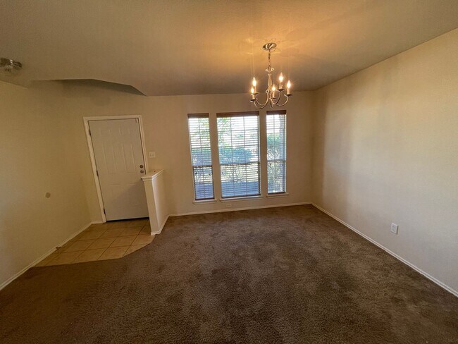 Foto del edificio - Spacious 2-Story Home in Quiet Killeen Nei...