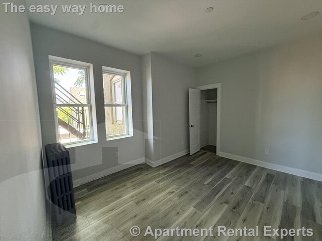 Photo - 74 Kirkland St Apartment