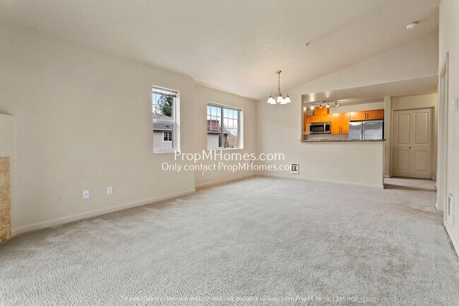 Foto del edificio - 10834 NE Holly St