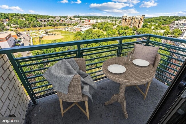 Photo - 2720 S Arlington Mill Dr Apartment