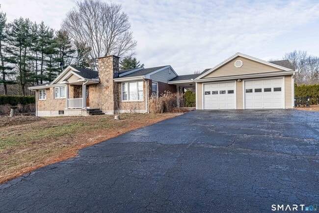 Building Photo - 109 Kings Hwy