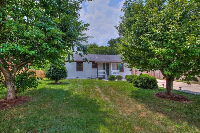 Photo - 141 Dodge Dr House