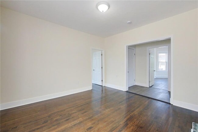 Building Photo - 41 Almy St