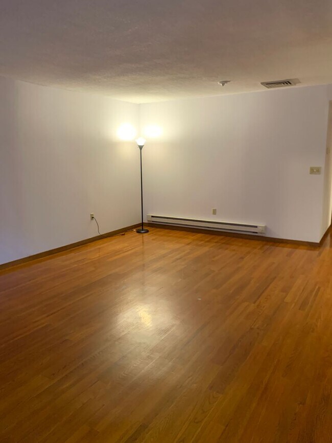 Foto del edificio - 20 Parkman St