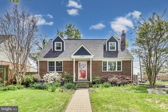 Building Photo - 3316 Harrell St