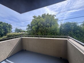 Interior Photo - 2245 Beverly Glen Blvd.