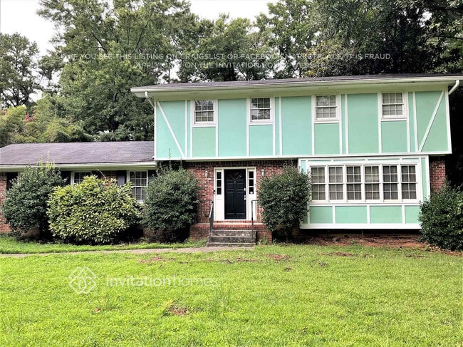 Building Photo - 4906 Happy Hollow Rd
