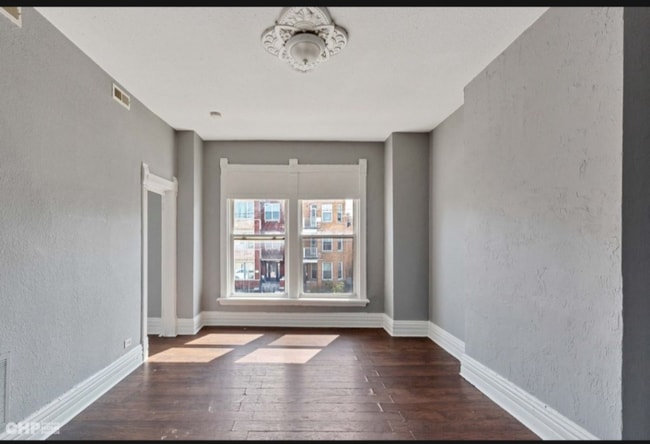 Photo - 1124 S Sacramento Blvd Apartment