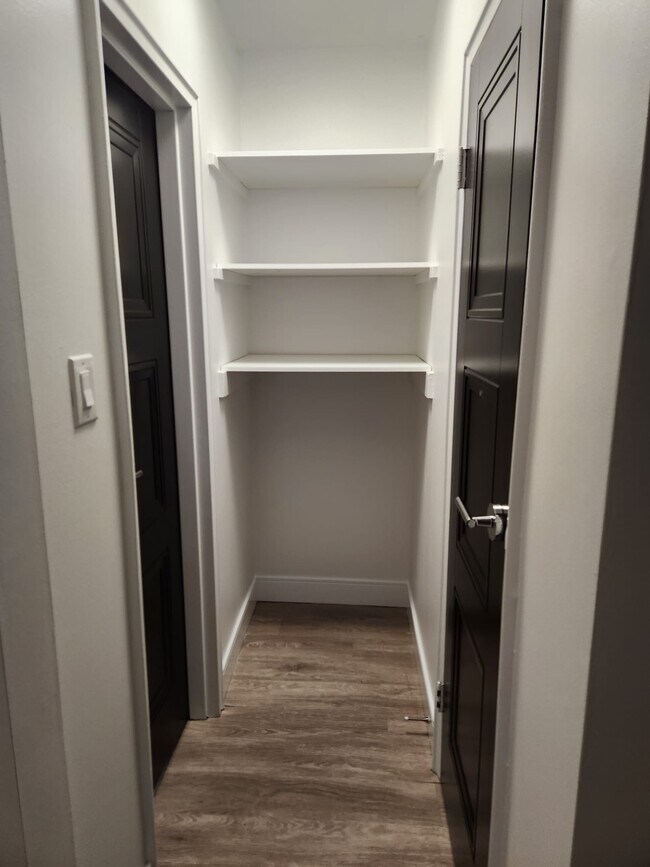 Photo du bâtiment - 21 Stirling Ave S