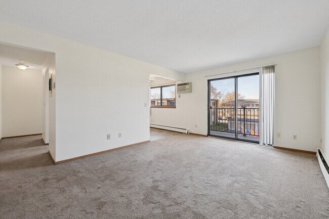 Foto del edificio - ReNew Meadow Lake