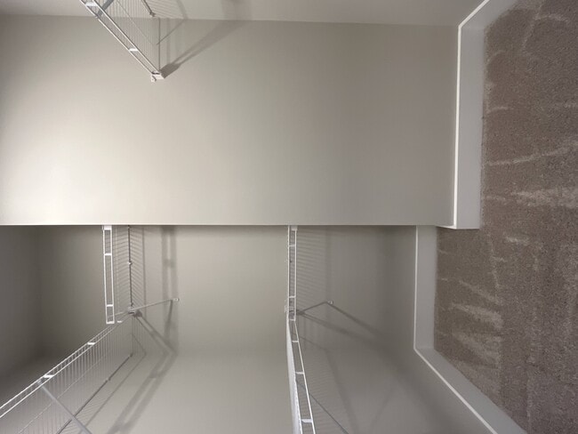 Interior Photo - 915 Glenwood Apartments at Grant Park