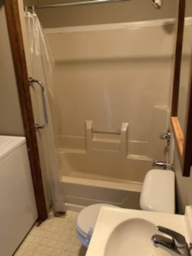 Building Photo - 2 Bedroom House in Foley