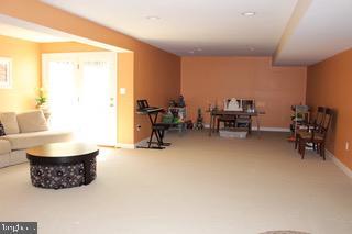 Building Photo - 43331 Hollybank Pl