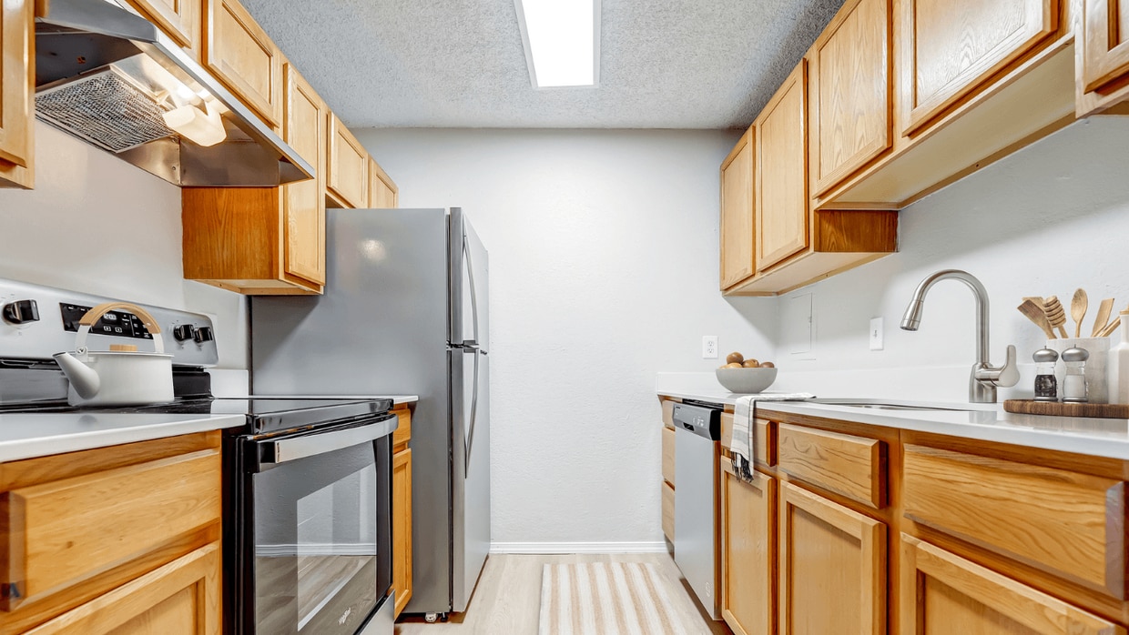 Aurora Meadows Apartments Apartments in Aurora, CO