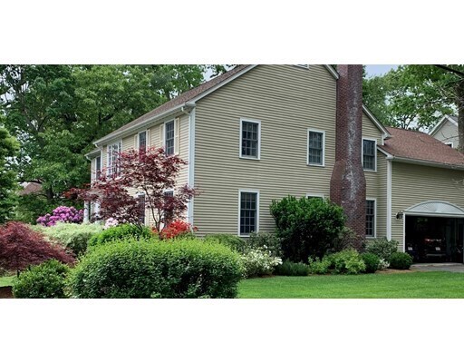 Primary Photo - 52 Manor Ave
