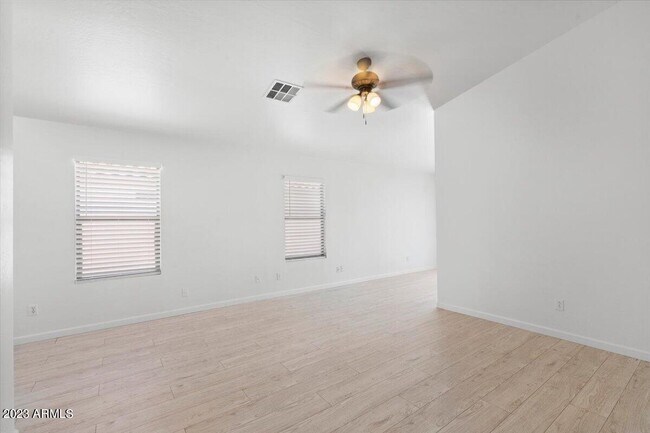 Building Photo - 14975 W Acapulco Ln