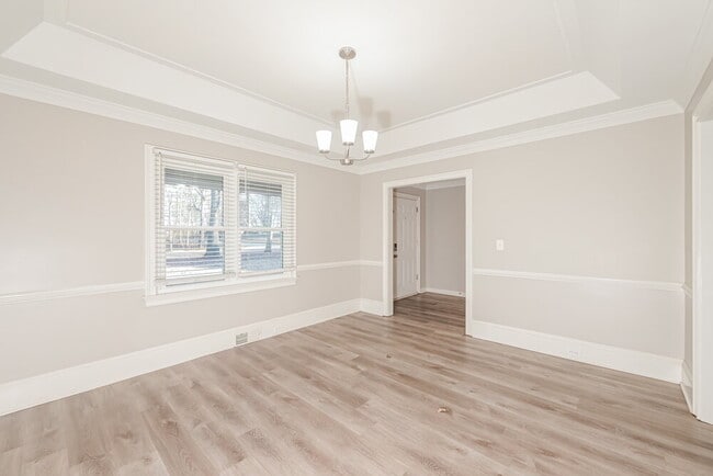 Building Photo - 2481 Old Salem Cir SE