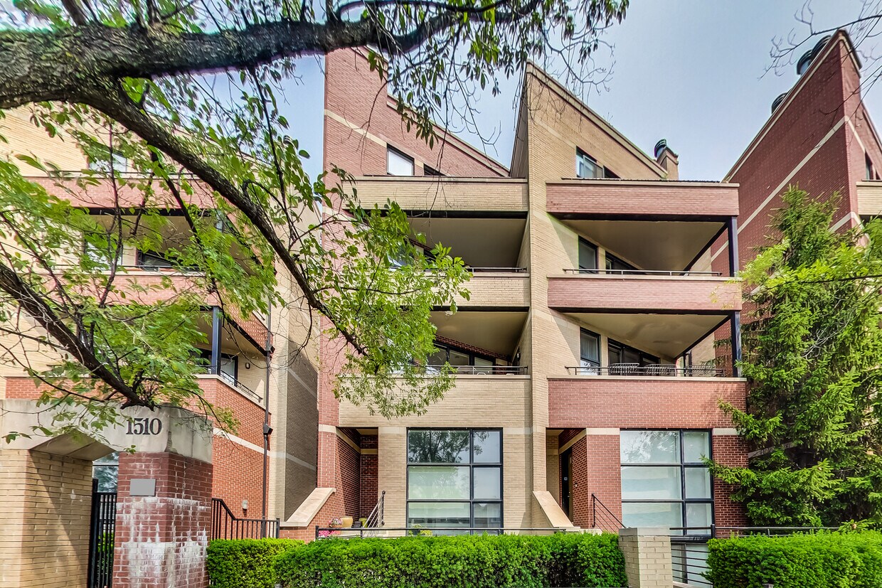 Foto principal - 1510 W Grand Ave
